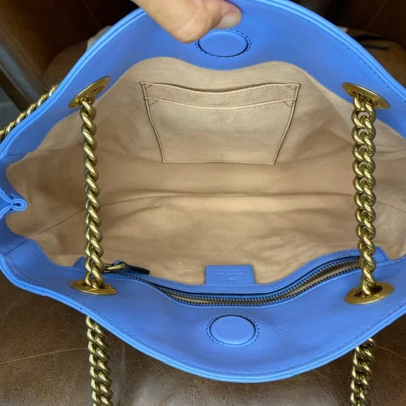 Gucci GG Marmont Chain Tote Matelasse Leather - Picture 8 of 15